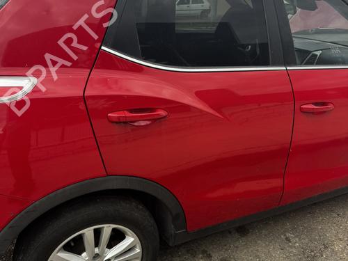 Used Left front door SSANGYONG TIVOLI [2015-2025]  29620094
