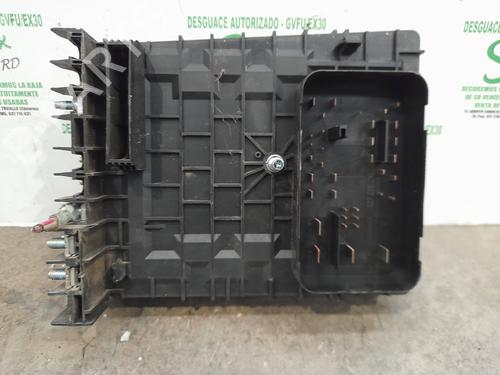Fuse box SKODA SUPERB II (3T4) 2.0 TDI | BP25323774E1 