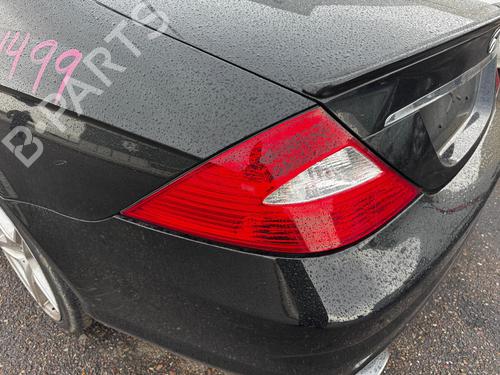 Used Left taillight MERCEDES-BENZ CLS (C219) [2004-2011]  31602987