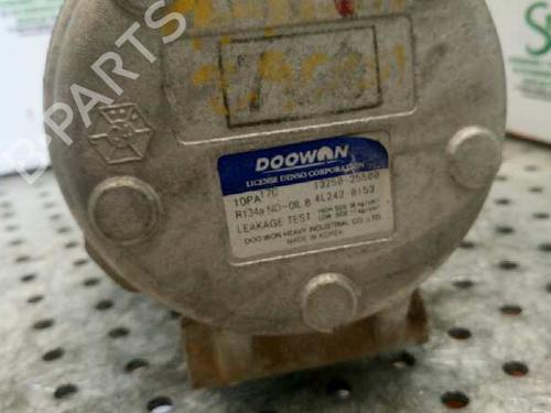 Used AC compressor KIA CARNIVAL II (GQ) [1999-2007]  25323575