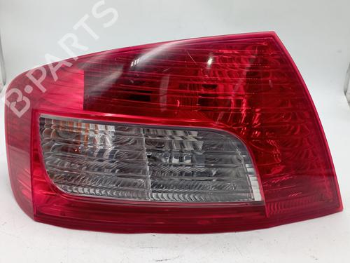 Used Left taillight Left taillight PEUGEOT 407 (6D_) 2.0 (6DRFNB, 6DRFNE) (136 hp) 32631912 32631912