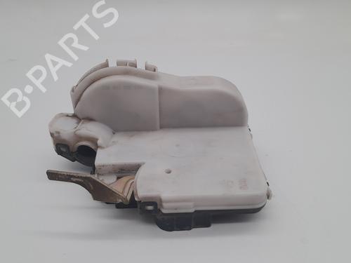 Used Front right lock VW POLO III (6N1) [1994-1999]  25312804