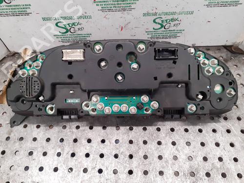Instrument cluster PEUGEOT 406 (8B)  | BP25318267C47 