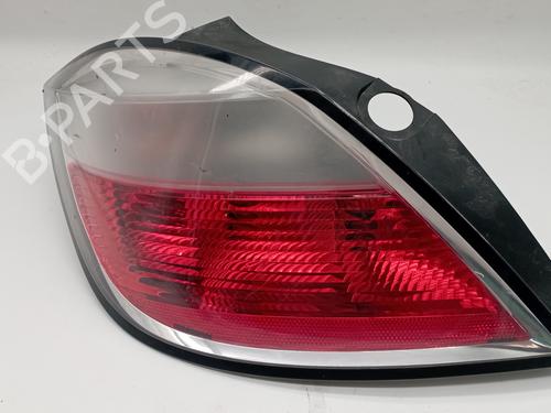 Venstre baglygte OPEL ASTRA H (A04) [2004-2014]  25314287