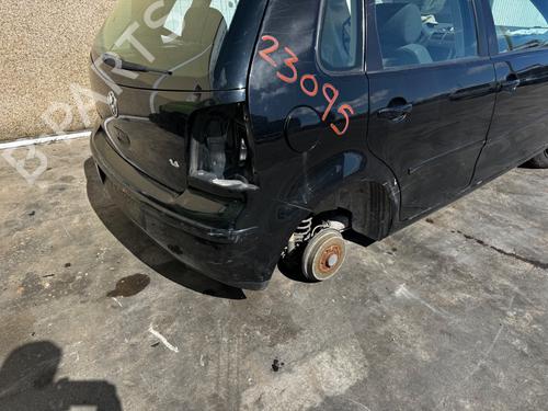 Used Rear bumper VW POLO (9N_, 9A_) 1.4 16V (80 hp) 25323266