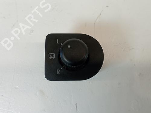 Spejlkontakt VW PASSAT B5.5 (3B3) 2.0 TDI (136 hp) 25308526