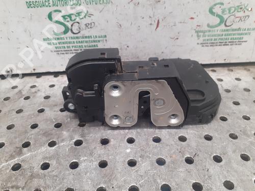 Used Rear left lock HYUNDAI ix35 (LM, EL, ELH) [2009-2016]  25318818