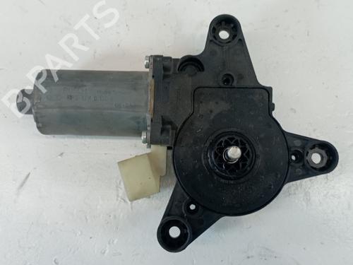 Used Right front window motor MERCEDES-BENZ VITO / MIXTO Van (W639) 119 (639.601, 639.603, 639.605) (190 hp) 25324120