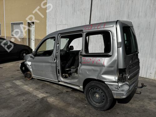 Used Parts CITROËN BERLINGO MULTISPACE (B9) 1.6 HDi 90 4x4 (90 hp) 2477082