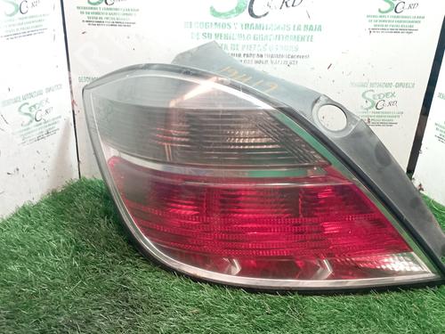 Used Left taillight OPEL ASTRA H (A04) [2004-2014]  25314826