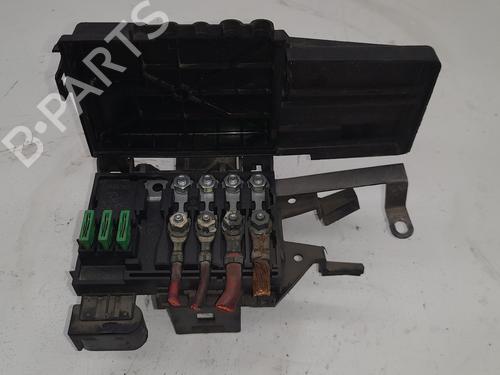 Used Fuse box SEAT LEON (1M1) [1999-2006]  25310950