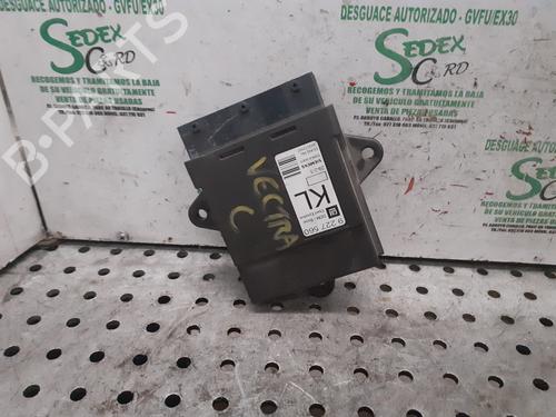 Used Comfort control module OPEL VECTRA C (Z02) [2002-2009]  25318044