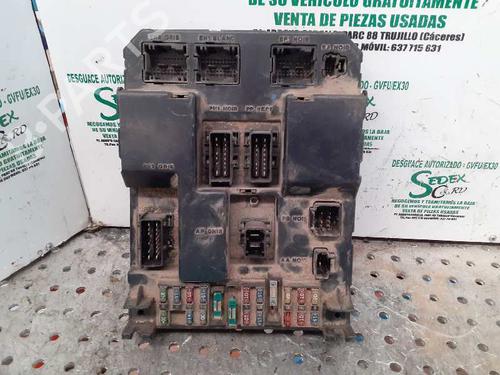 Used Fuse box PEUGEOT 307 (3A/C) [2000-2012]  25321488