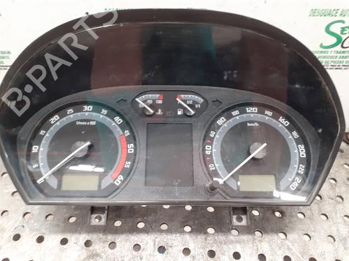 Used Instrument cluster SKODA FABIA I (6Y2) [1999-2008]  25316498