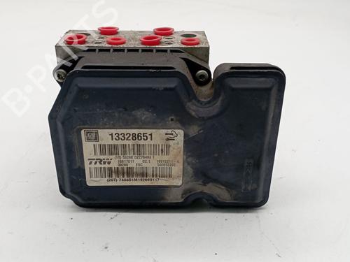 Used ABS pump OPEL INSIGNIA A (G09) [2008-2017]  29924196
