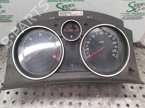 Used Instrument cluster OPEL ASTRA H (A04) [2004-2014]  25321539