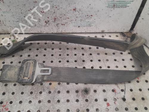 Used Rear center seatbelt LAND ROVER DEFENDER Pick Up (L316) [1994-2017]  25316637