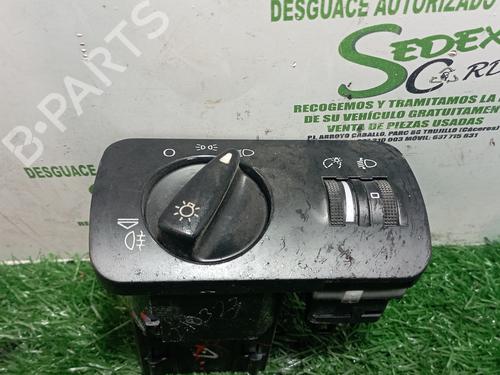 Used Headlight switch SEAT IBIZA II (6K1) [1993-2002]  25307585