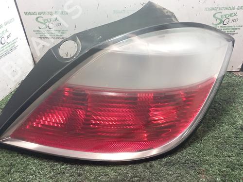 Used Right taillight OPEL ASTRA H (A04) [2004-2014]  25316337