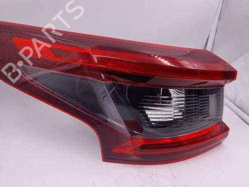 Used Left taillight NISSAN QASHQAI II (J11, J11_) [2013-2026]  31116754
