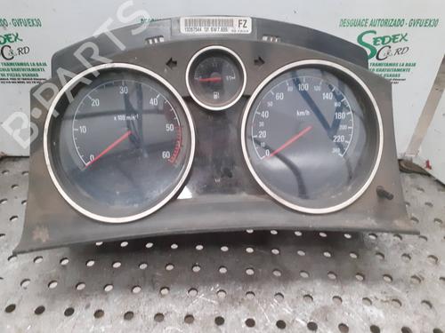 Used Instrument cluster OPEL ASTRA H (A04) [2004-2014]  25321537