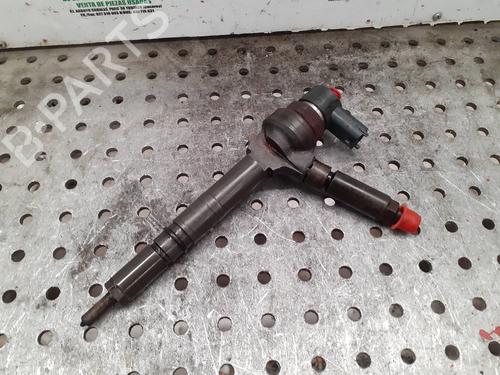 Used Injector OPEL ASTRA H (A04) [2004-2014]  25319581