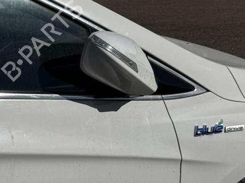 Used Right mirror HYUNDAI i40 I (VF) 1.7 CRDi (116 hp) 29877646