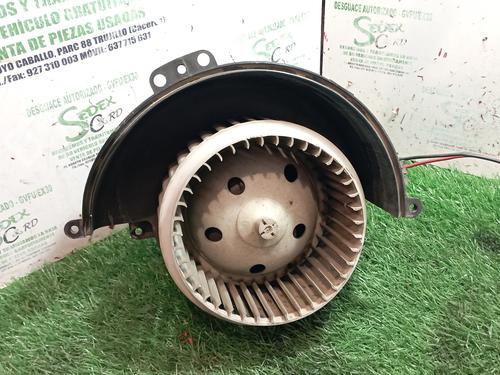 Used Heater blower motor OPEL ASTRA H (A04) [2004-2014]  25317735