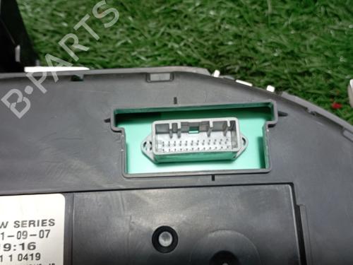 Instrument cluster RENAULT MEGANE II (BM0/1_, CM0/1_)  | BP25318527C47 