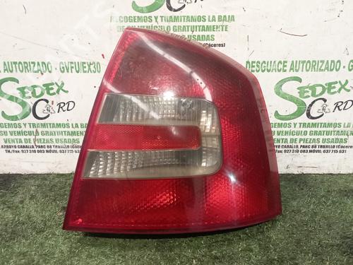 Used Right taillight SKODA OCTAVIA II (1Z3) [2004-2013]  25321852