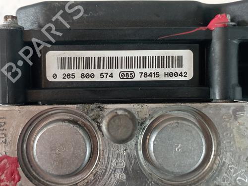 ABS pump NISSAN MICRA III (K12) | BP25324778M43