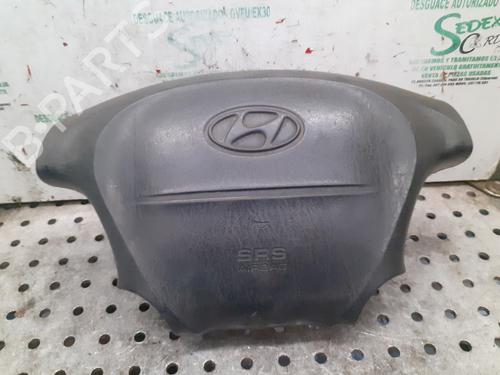 Used Driver airbag HYUNDAI H-1 / STAREX Bus (A1) [1997-2025]  25326167