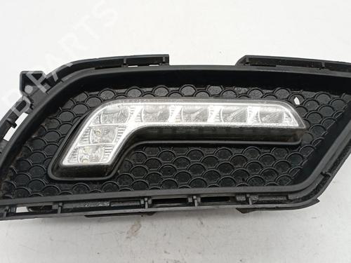 Used Right front fog light MERCEDES-BENZ E-CLASS Coupe (C207) E 350 CDI (207.322) (231 hp) 32274654