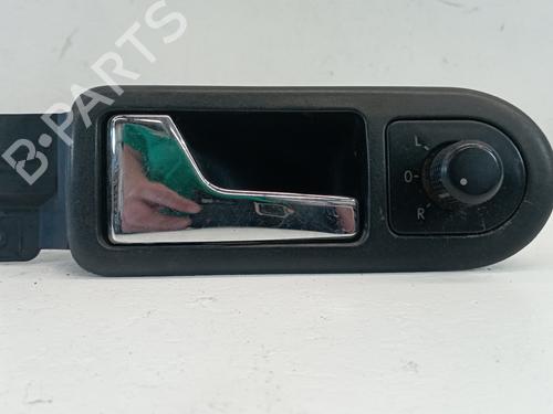 Venstre fortil invendig håndtag VW GOLF IV (1J1) 1.9 TDI | BP25310482I13 