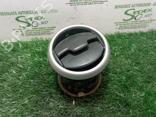 Used Air vent NISSAN QASHQAI / QASHQAI +2 I (J10, NJ10, JJ10E) 1.5 dCi (110 hp) 25308157