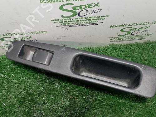 Used Right front window switch NISSAN QASHQAI / QASHQAI +2 I (J10, NJ10, JJ10E) 1.5 dCi (110 hp) 25313656
