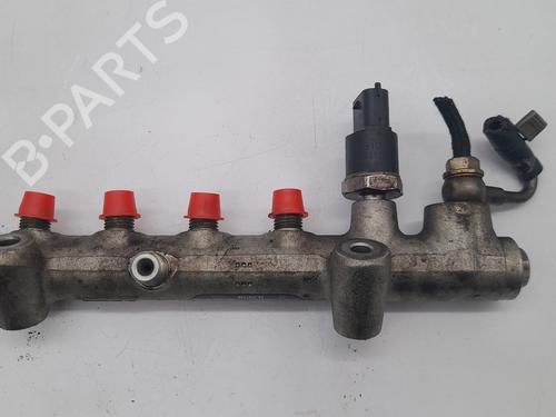 Used Injection rail OPEL ASTRA H (A04) [2004-2014]  25312425