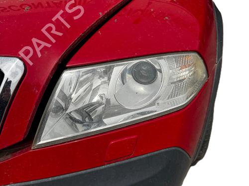 Used Left headlight Left headlight SKODA OCTAVIA II Combi (1Z5) 2.0 TDI 4x4 (140 hp) 33853085 33853085