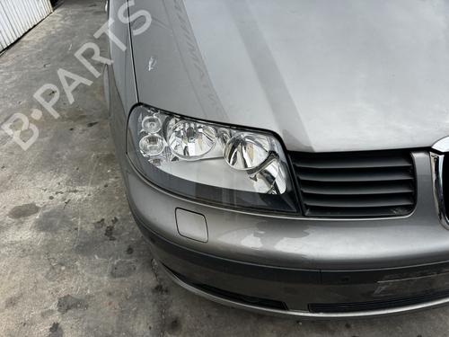 Right headlight SEAT ALHAMBRA (7V8, 7V9)  | BP25980021C29 