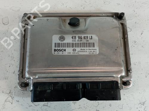 Used Engine control unit (ECU) VW POLO (9N_, 9A_) 1.4 16V (101 hp) 25323195