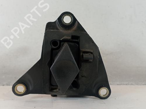 Used Tailgate handle RENAULT CLIO II (BB_, CB_) [1998-2016]  25608824