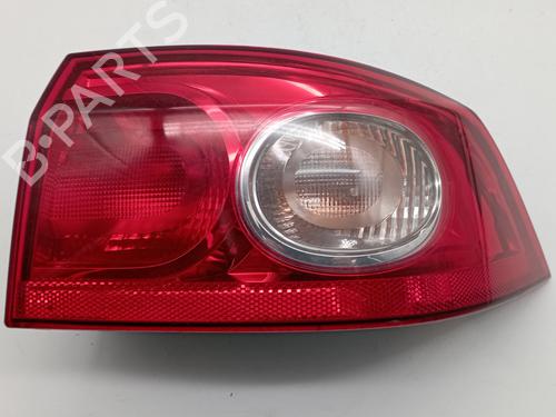 Used Right taillight RENAULT LAGUNA II (BG0/1_) [2001-2007]  29291229