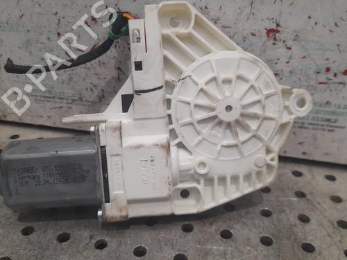Used Right front window motor AUDI A5 (8T3) [2007-2017]  25325449