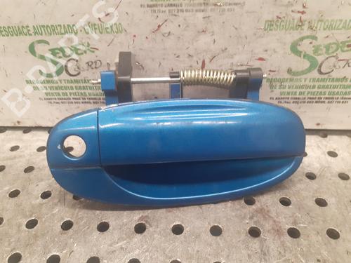 Used Front right exterior door handle CHEVROLET AVEO / KALOS Saloon (T250, T255) 1.2 (72 hp) 25316297