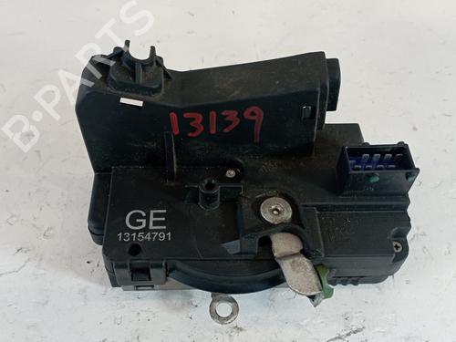 Used Front left lock OPEL MERIVA A MPV (X03) [2003-2010]  25311394