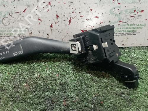 Used Steering column stalk SEAT LEON (1P1) [2005-2013]  25307833