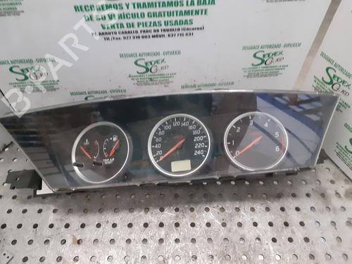 Used Instrument cluster NISSAN PRIMERA (P11) [1996-2001]  25321533