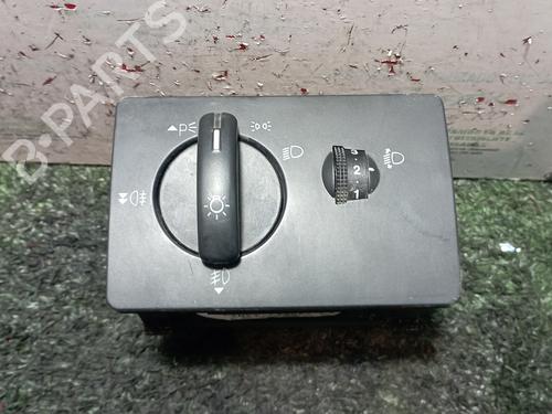 Used Headlight switch FORD FOCUS II (DA_, HCP, DP) [2004-2013]  25313187