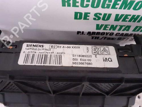 Used Fuse box PEUGEOT 206 Hatchback (2A/C) [1998-2012]  25323606