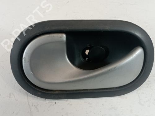 Used Front left interior door handle RENAULT MEGANE II Estate (KM0/1_) 1.6 (113 hp) 25307700